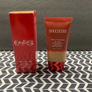 🌹PreOwned One/Size Turn Up The Base BBB Cream🌹